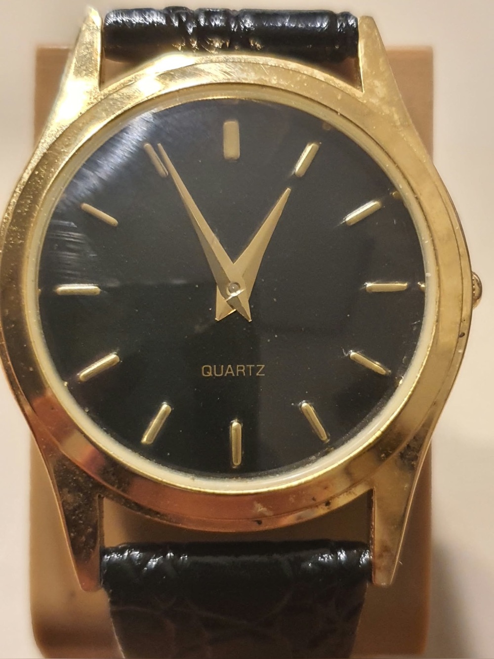🦋10/$20🦋 Goldtone/Black Leather Women's Watch